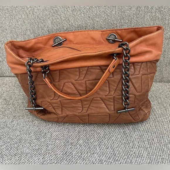 Adolfo Dominguez Brown and Tan Shoulder Bag - Picture 16 of 16